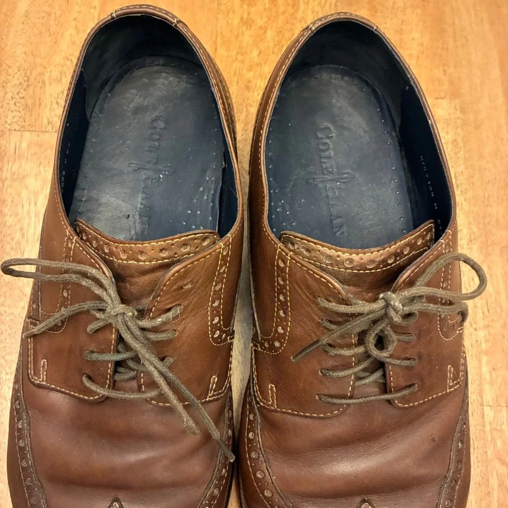 Cole Haan Mens 10.5M Brown Leather Wingtip Brogue Dress Shoes Oxford C10899
